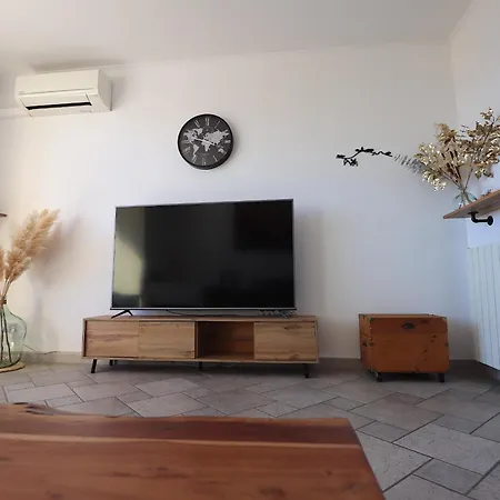 Spacieux Vue Et Montagne En Dernier Etage Avec Terrasse - Parking Et Wifi