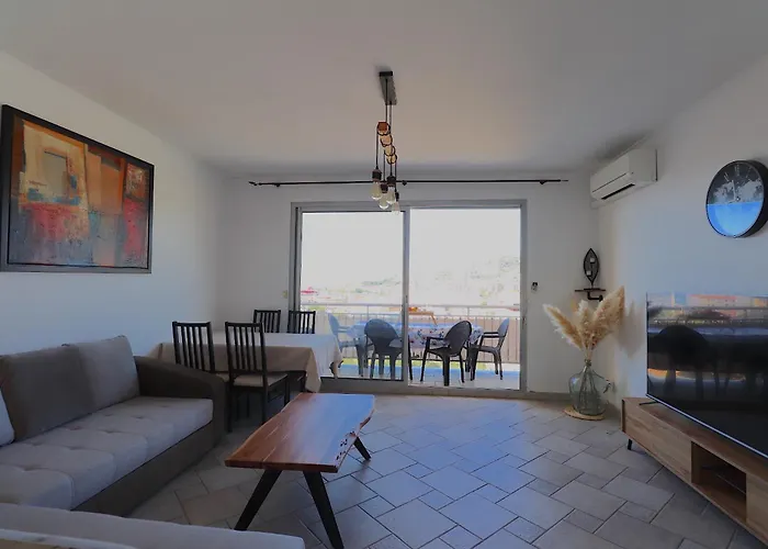 Spacieux Vue Et Montagne En Dernier Etage Avec Terrasse - Parking Et Wifi